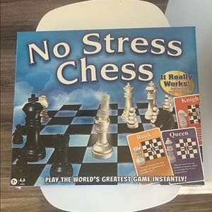 No Stress Chess Game Set - Black and White